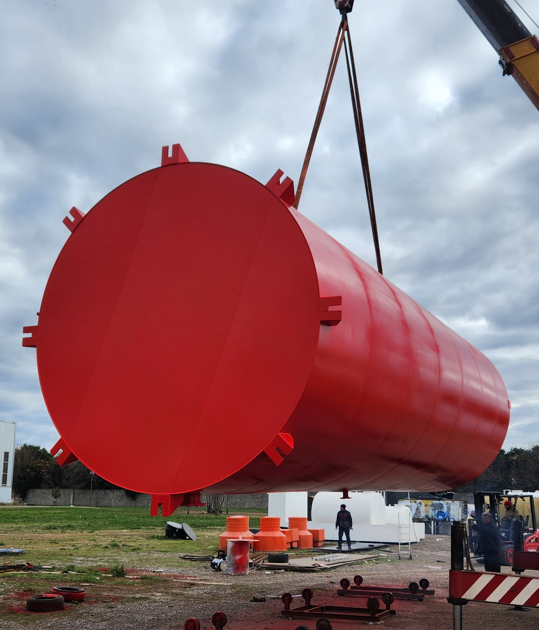 Tanque vertical vista general